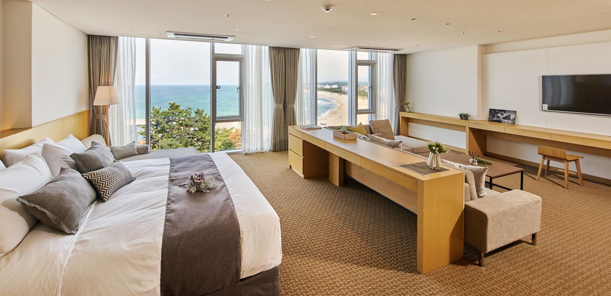 Naksan Beach Hotel Yangyang Ngoại thất bức ảnh