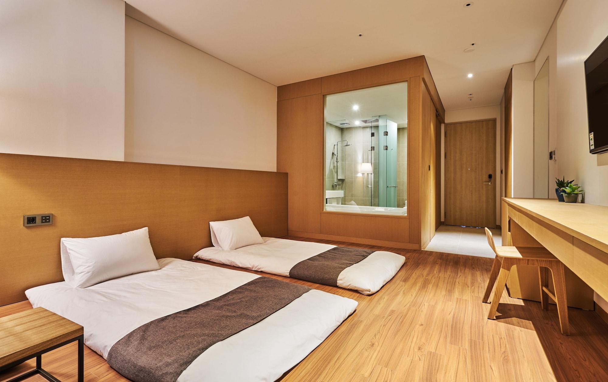 Naksan Beach Hotel Yangyang Ngoại thất bức ảnh