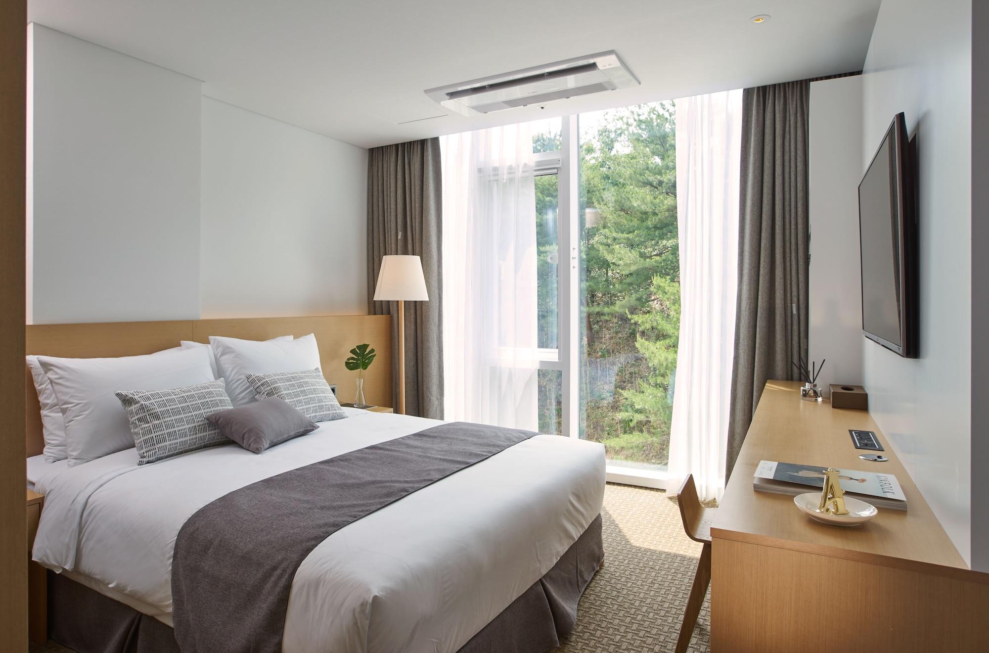 Naksan Beach Hotel Yangyang Ngoại thất bức ảnh
