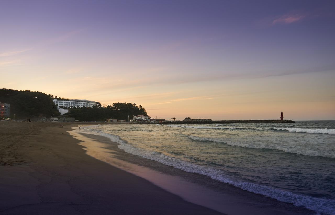 Naksan Beach Hotel Yangyang Ngoại thất bức ảnh